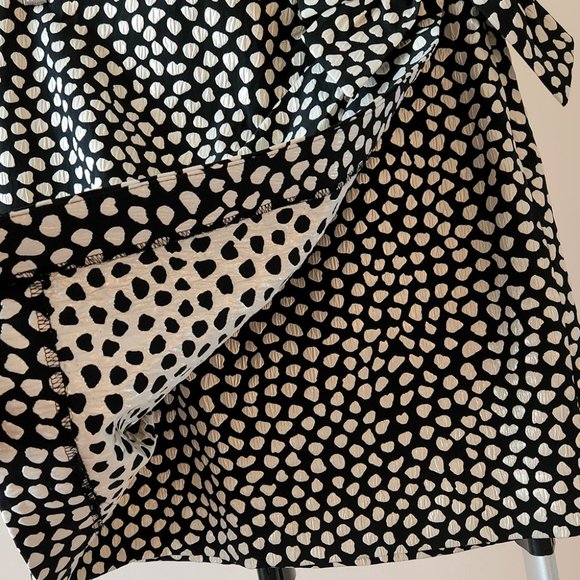 Metallic Polka Dot Jaquard Skirt - Picture 4 of 9